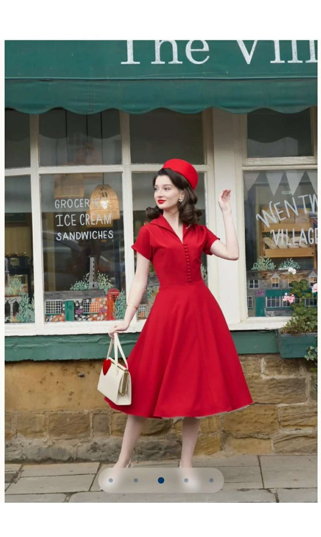 Robe d'hôtesse des années 1940 - Rouge